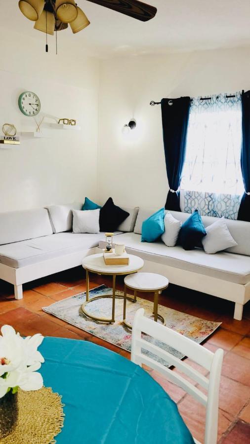 Sugalove Villa 30 Flamboyant Ave Saint James Ngoại thất bức ảnh